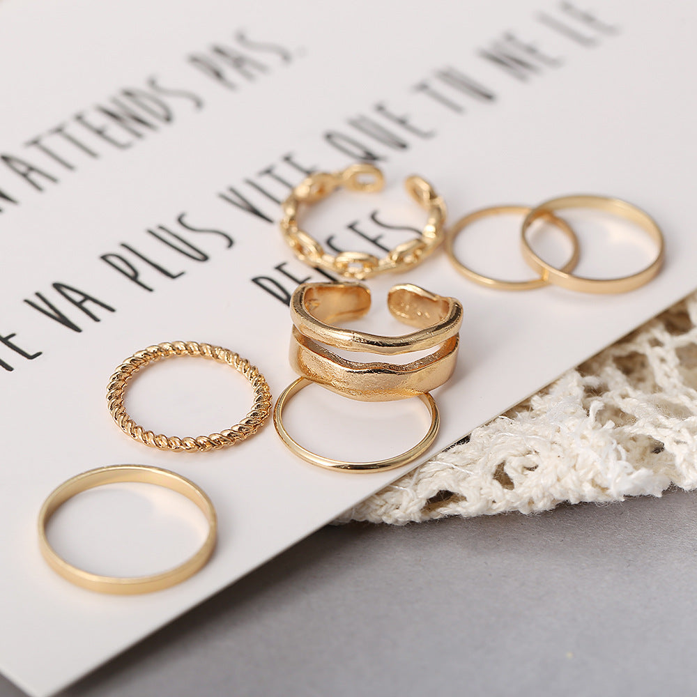 7-Piece Vintage Rings Set: Perfect Gift for Women